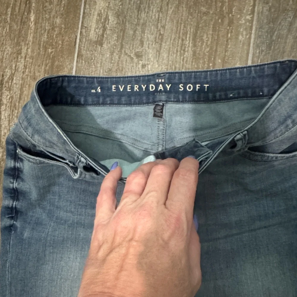 White House Black Market Gray Embellished Cropped Jeans - Picture 2 of 9